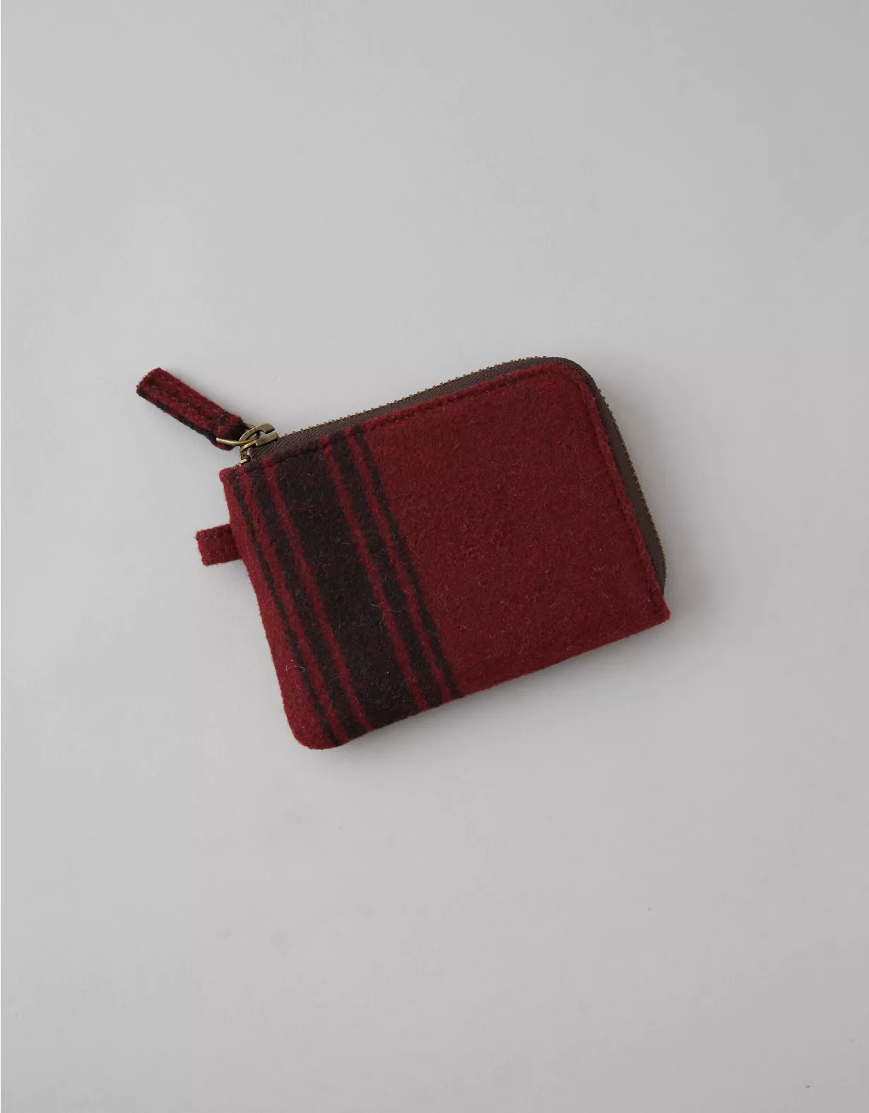 AE Zip Wallet