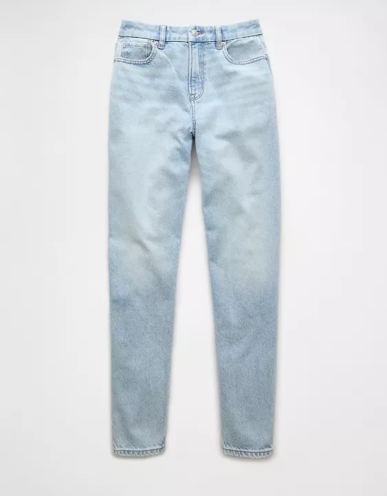 AE Strigid Curvy Mom Jean - Image 3