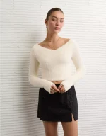AE V-Neck Sweater