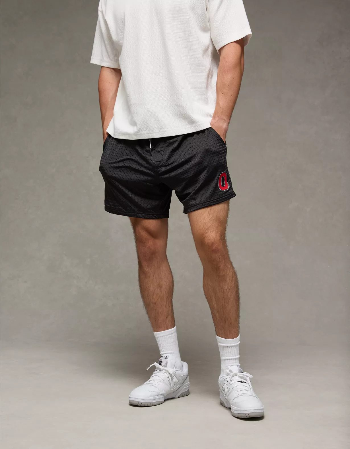 AE Ohio State Buckeyes 6" Mesh Lounge Short