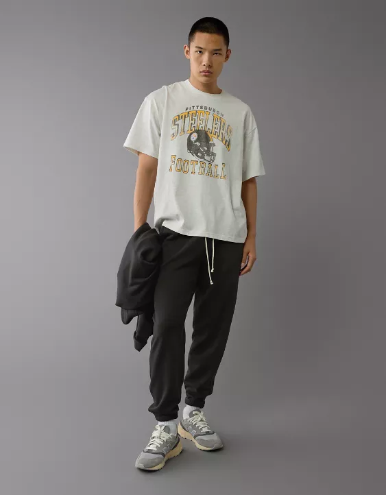 NFL Boxy Pittsburgh Steelers Graphic T-Shirt - Image 5