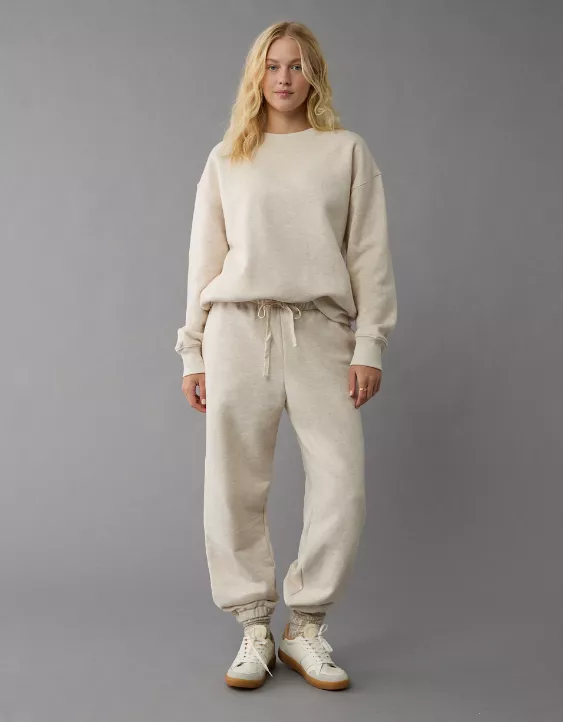 AE Everyday Luxe Crew Neck Sweatshirt - Image 2