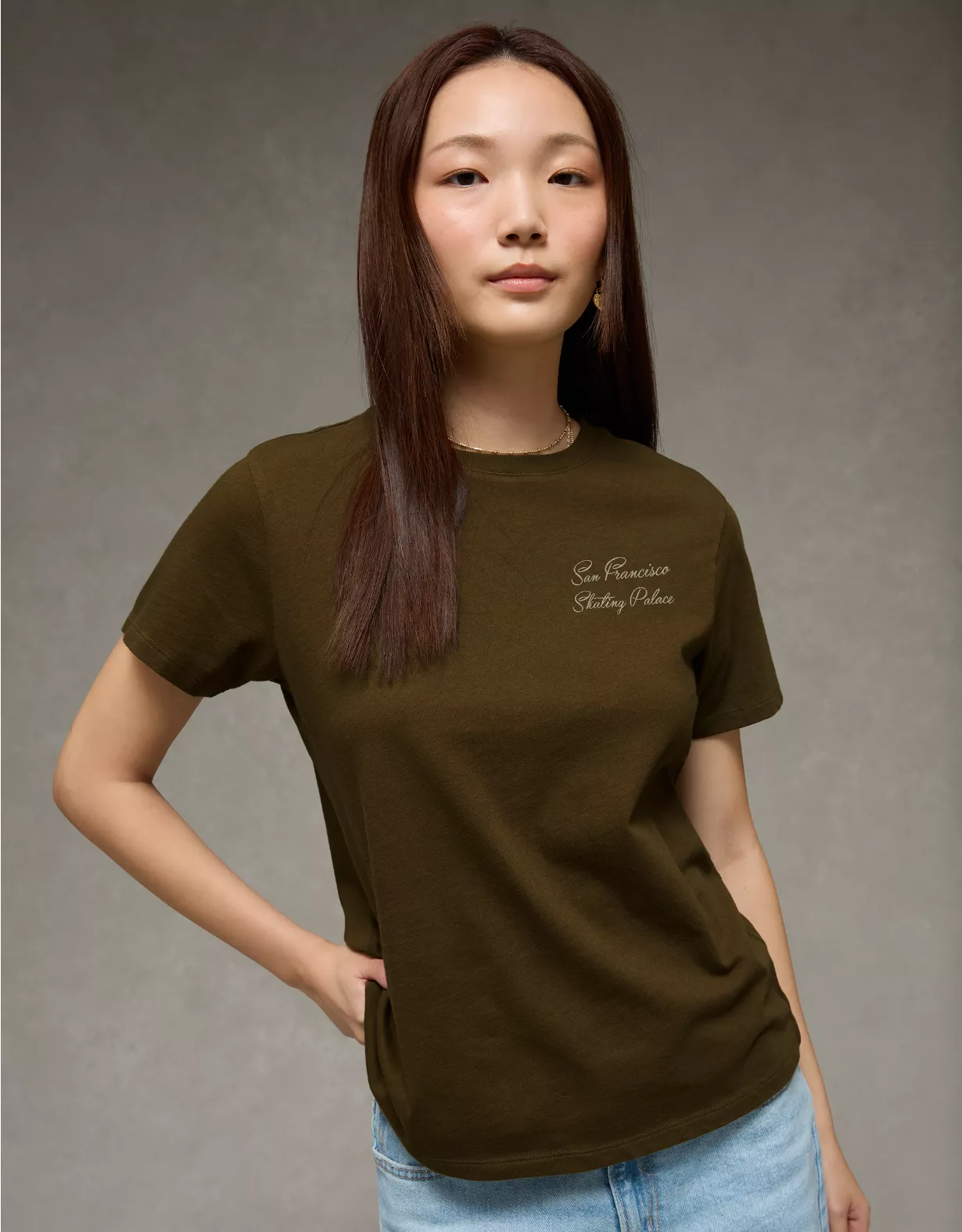 AE Classic Sporty Graphic T-Shirt