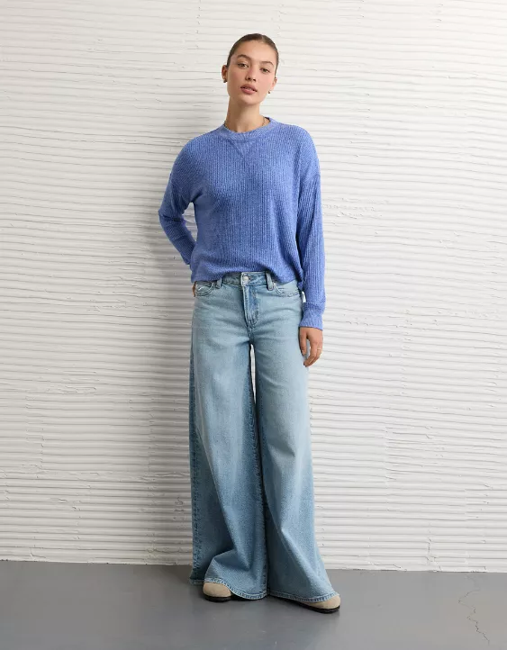 AE Long-Sleeve Waffle Plush Crew Neck Tee - Image 2