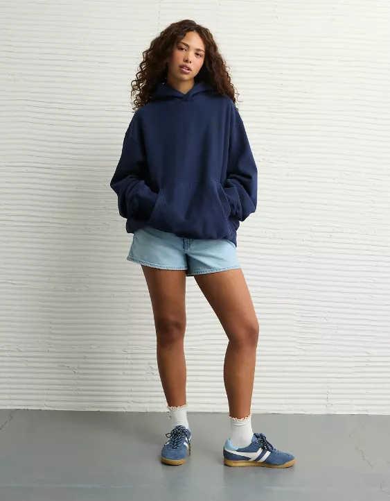 AE Laidback Luxe Heavyweight Graphic Hoodie - Image 7