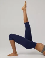 OFFLINE By Aerie Real Me XTRA Capri