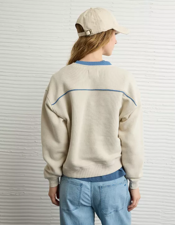 AE Varsity Graphic V-Neck Sweatshirt - Image 2