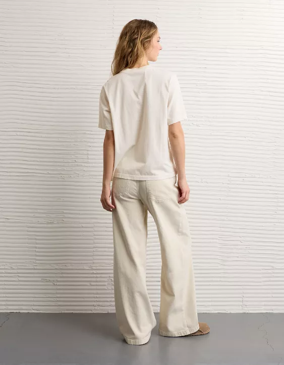 AE Everyday Luxe Graphic T-Shirt - Image 2