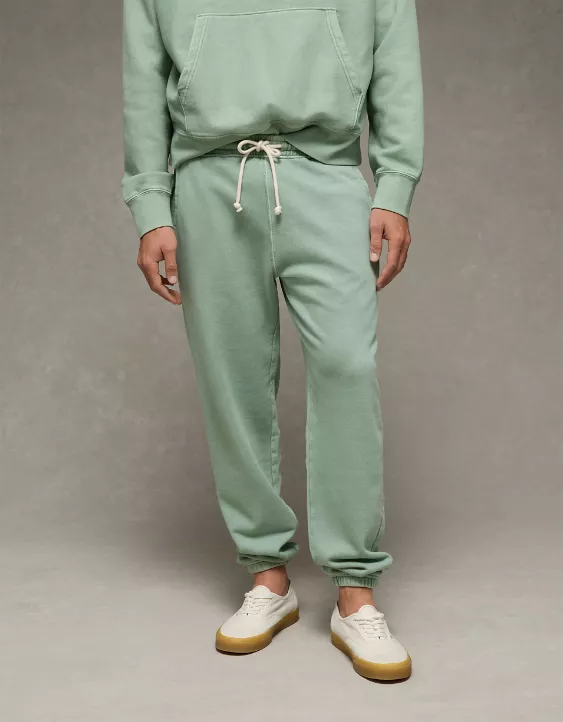 AE Laidback Luxe Heavyweight Sweatpant - Image 5