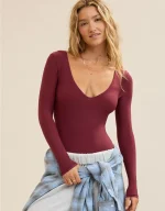 SMOOTHEZ Long Sleeve Plunge Bodysuit