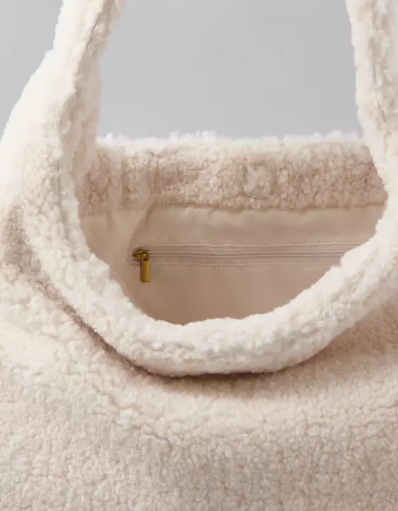 AE Sherpa Slouchy Bag - Image 4